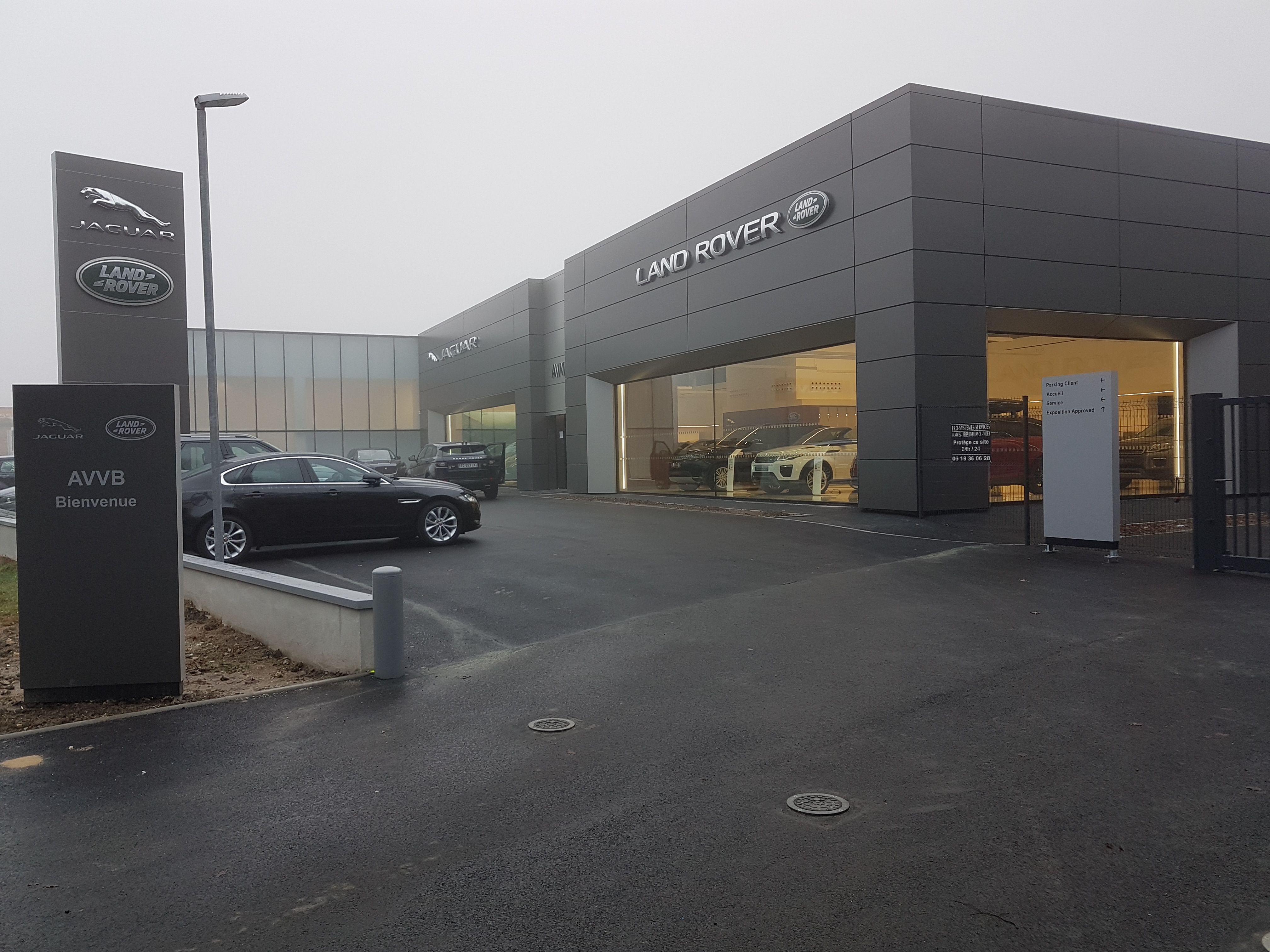 contenu/references/Concession automobile/04chantilly/2017-12-19 15.54.40.jpg